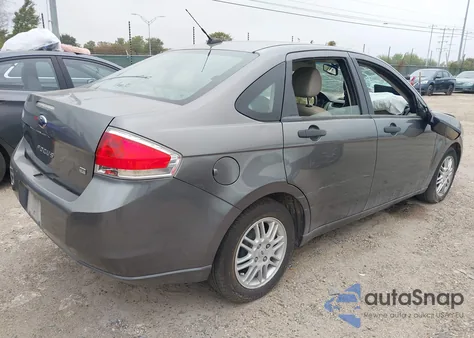 2010 Ford Focus Se из США, поврежденный, VIN 1FAHP3FN7AW268986